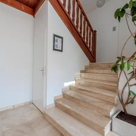 Lägenhet Pine's Mansion-2 By Interhome Le Barcarès